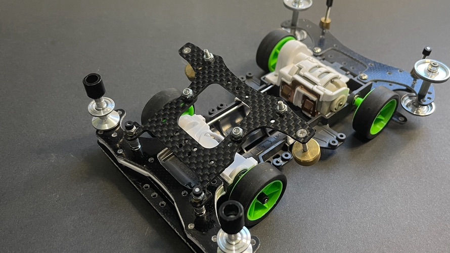 ミニ四駆】提灯用ボディの作り方＆リフター取付け方法のご紹介