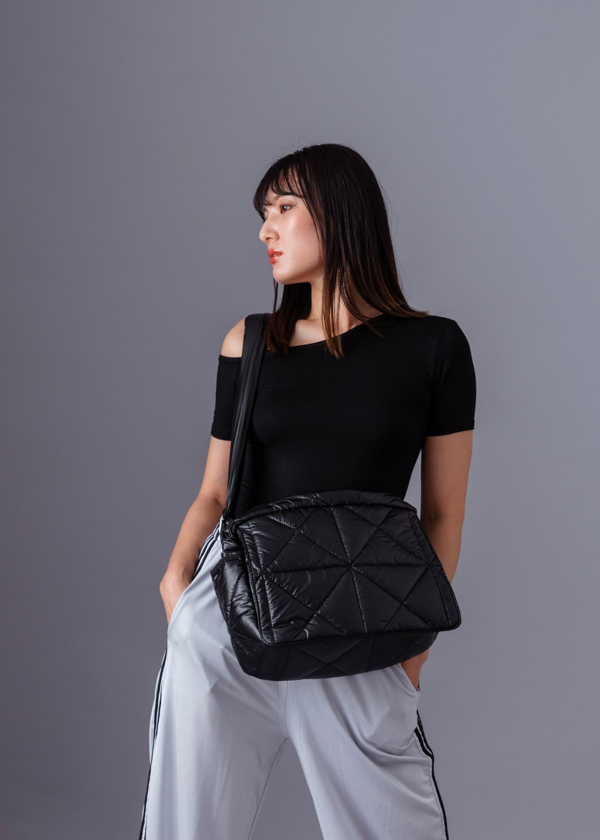 Cross quilt bag / Black – RICH RAISE