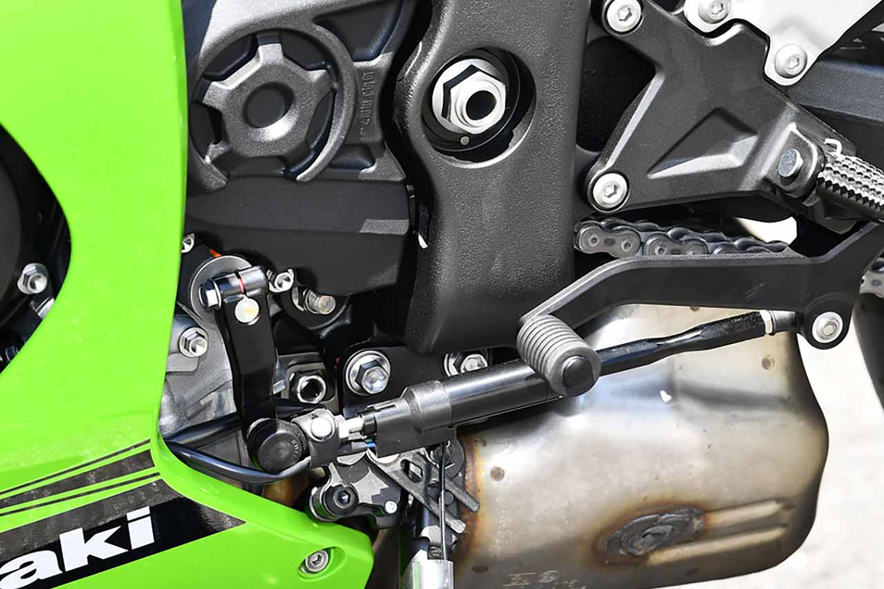 KAWASAKI】204psを路面に伝える！世界でイチバン強いSS市販車Ninja ZX
