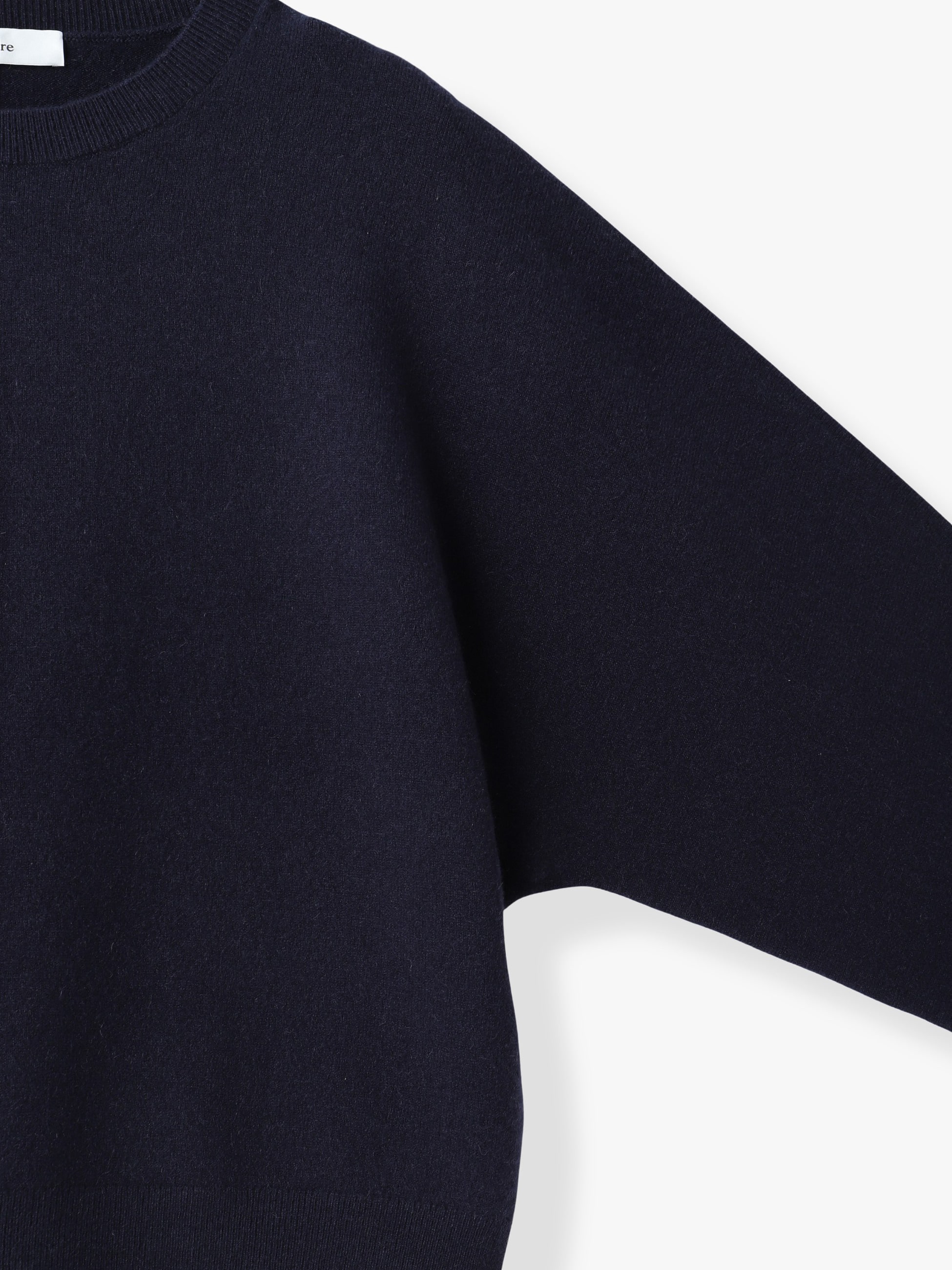 ハイゲージカシミア クルーネック ニットプルオーバー｜ebure(エブール