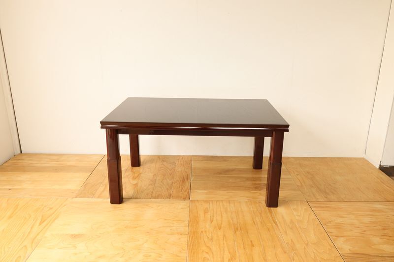 亡きお父様の思い出の品。輪島塗の座卓を新たなテーブルにリメイク