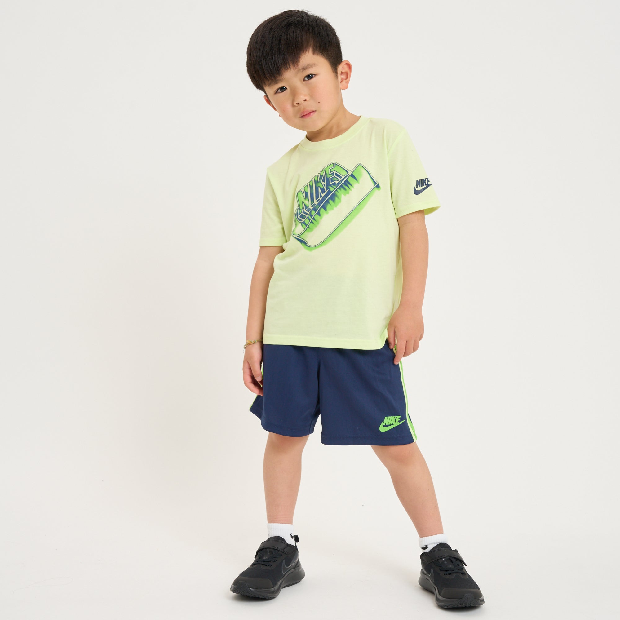 キッズ(105-120cm) NIKE(ナイキ) セットアップ NKB B NSW TRICOT SHORT