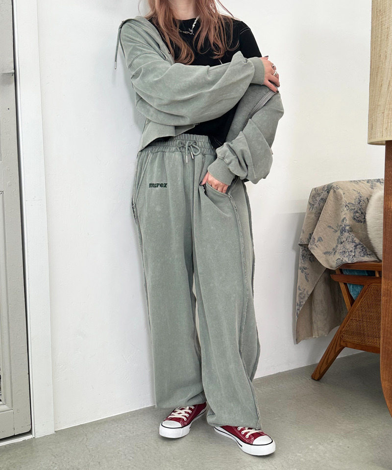 m:rex】ミニ恐竜刺しゅうスウェットパンツ｜DOUBLE NAME ダブルネーム