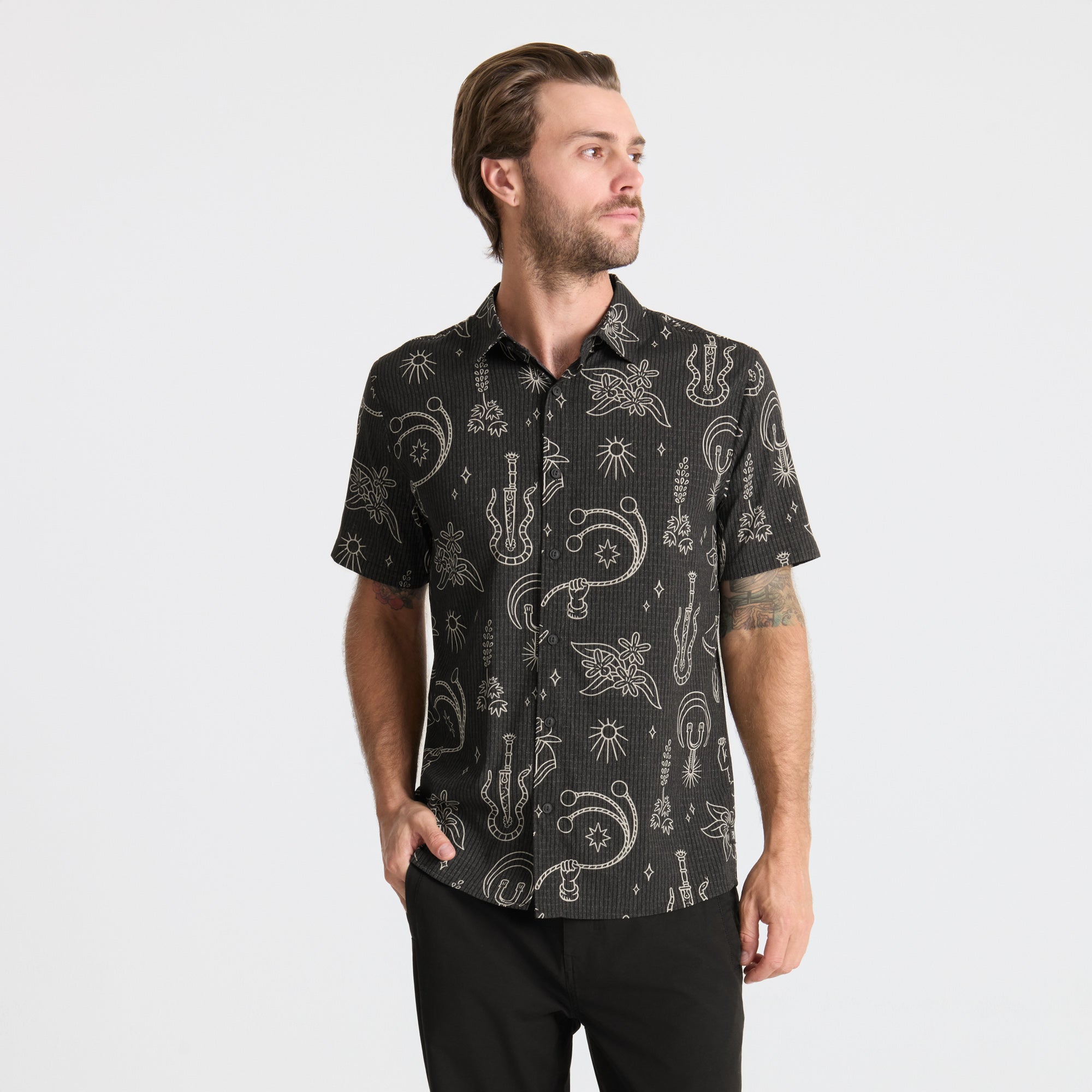 Bless Up Breathable Stretch Shirt in Black – Roark