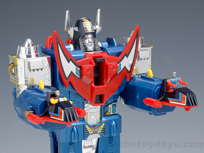 ダイアクロン ダイアアタッカー タカラ レビュー | RoboToyDays