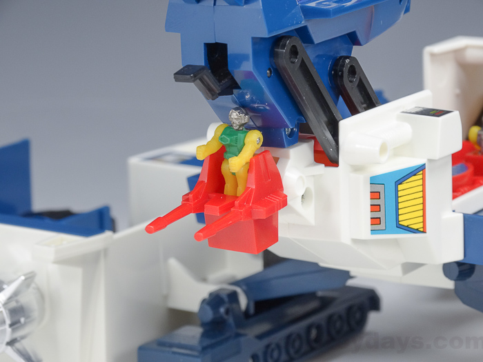 ダイアクロン スカイベース タカラ レビュー | RoboToyDays