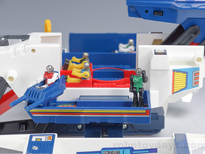 ダイアクロン スカイベース タカラ レビュー | RoboToyDays