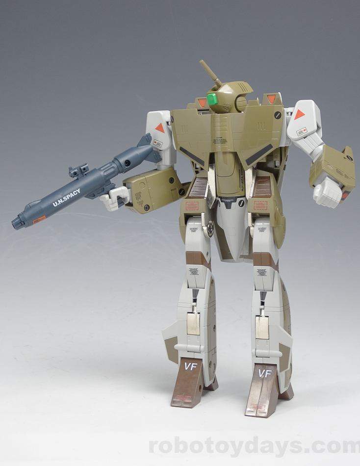 バルキリー VF-1A 量産機（バンダイ復刻版） タカトクトイス | RoboToyDays