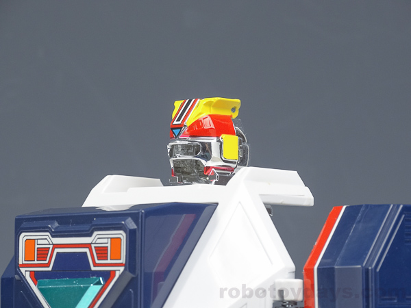 DXフラッシュタイタン (Flash Titan) レビュー | RoboToyDays