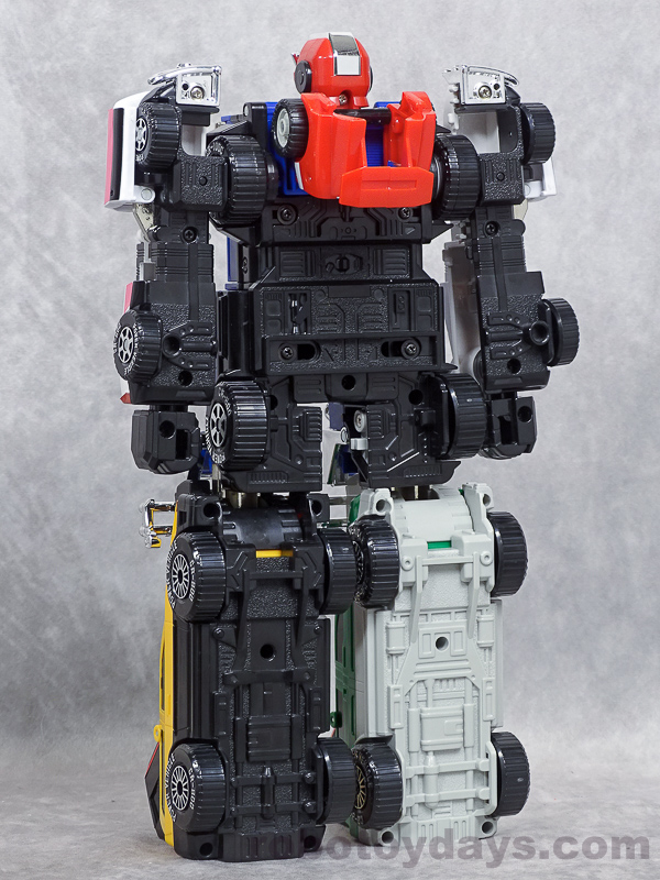 激走合体 DX RVロボ (RV Robo) レビュー | RoboToyDays