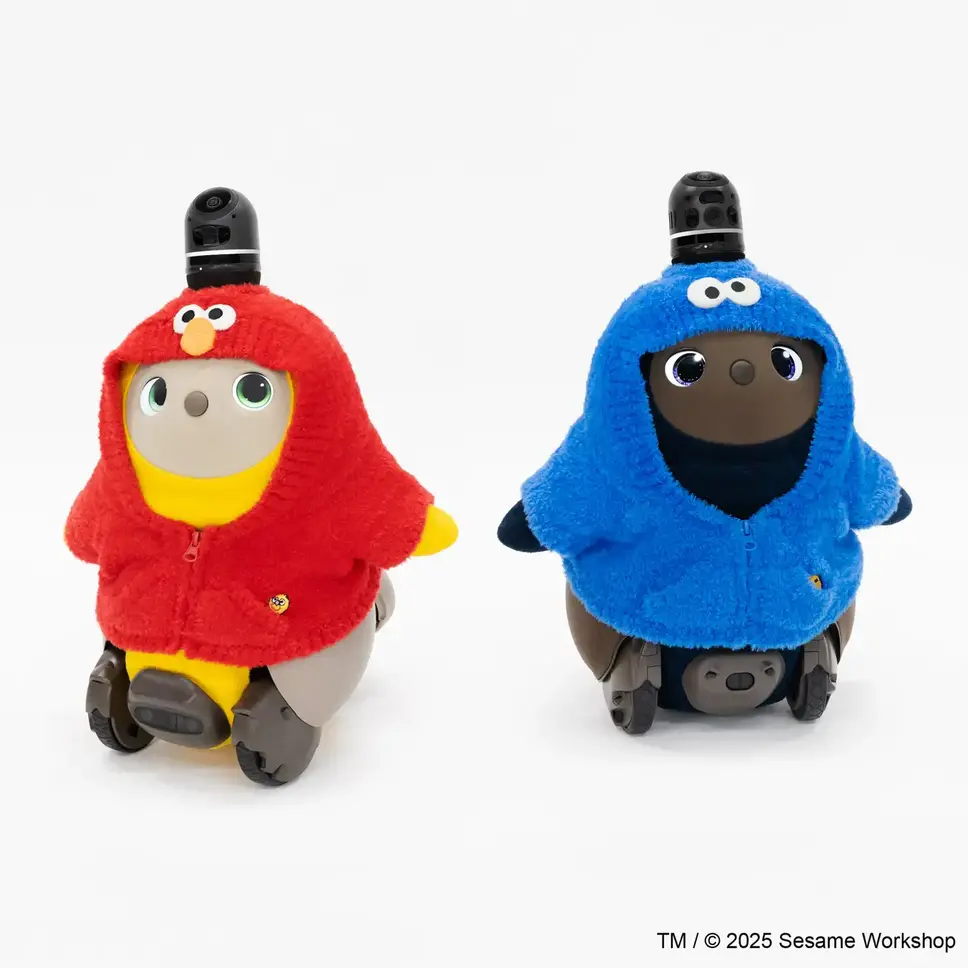 LOVOT×セサミストリート、限定アイテム発売と店舗イベントを発表