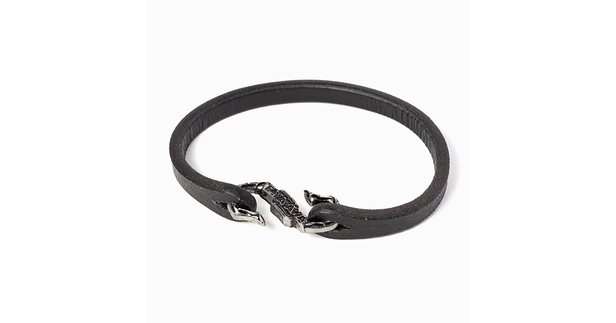 レザーフックブレスレット(ロゴ)｜DIAMOND MOON通信販売｜矢沢永吉公式