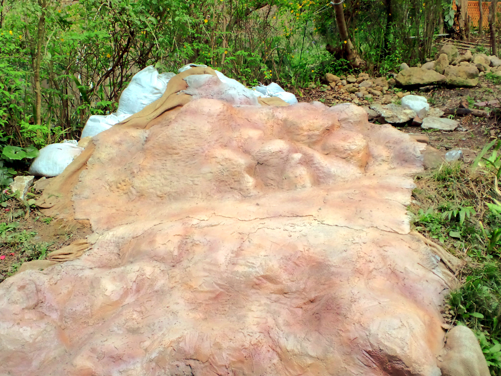 □(4)擬岩モルタルセクションKAMA-Rock 進捗報告 | RC Rock Crawlers