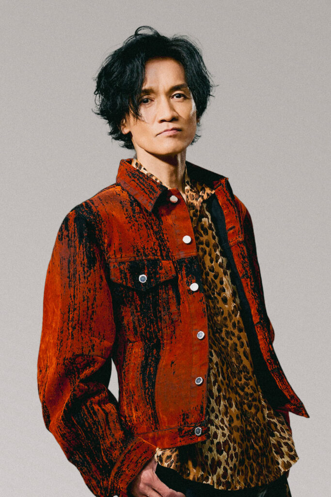 BIOGRAPHY - Rockon Social Club