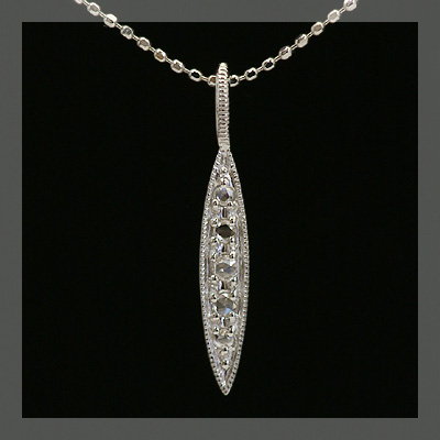 オリーブ」Olive ローズカットダイヤモンドペンダントトップ PT900 K18