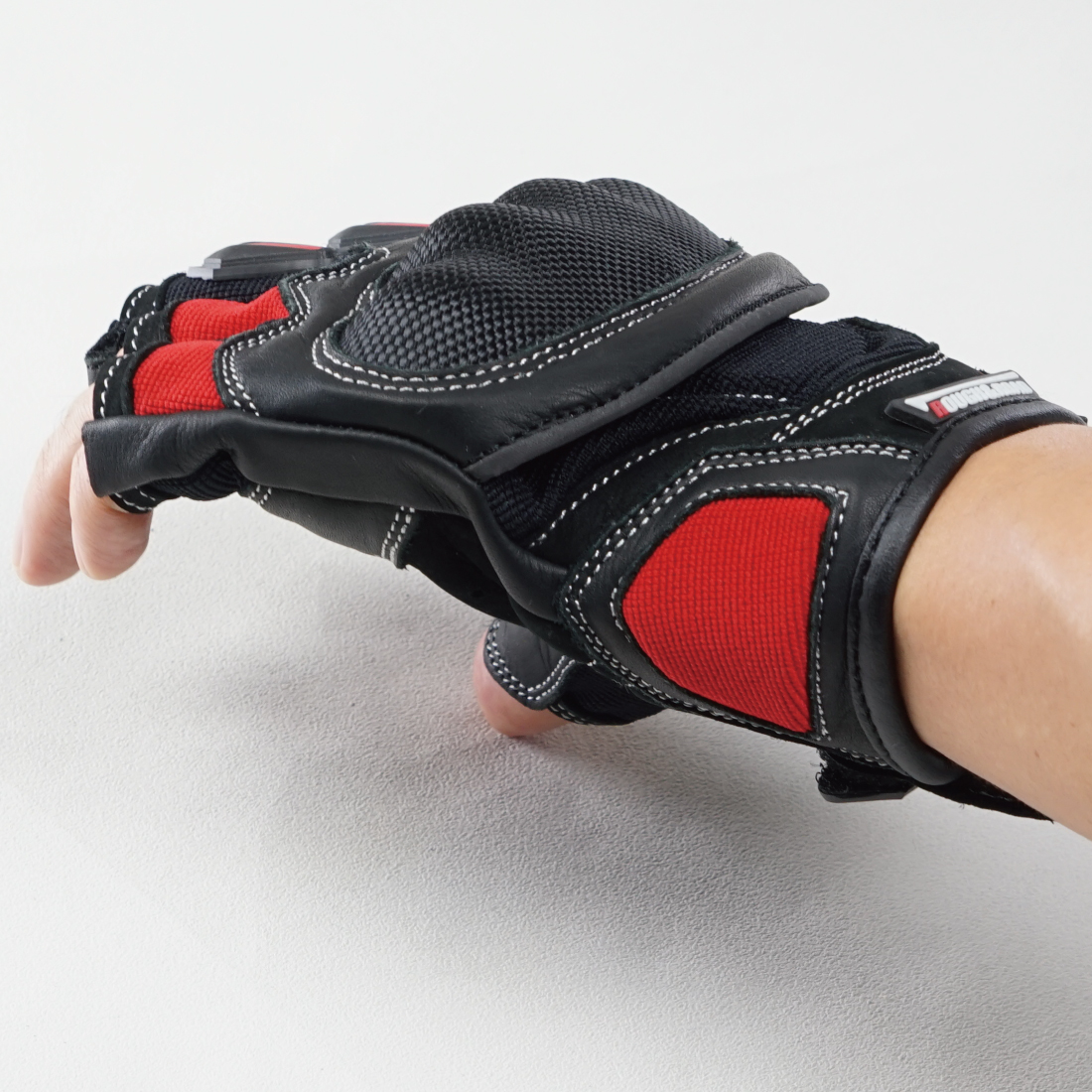 RR8362 プロテクションハーフフィンガーグローブ | ラフ＆ロード