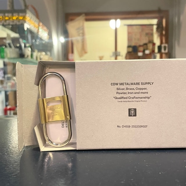 CDW ”DELTA Carabiner Key Ring” – ROUGH&RAW