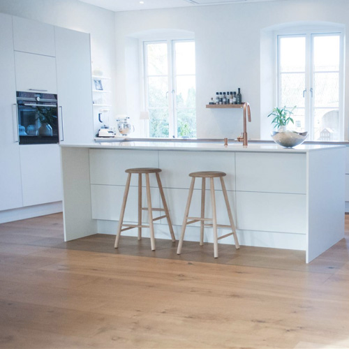 NORDIC STOOL MEDIUM（ノルディックスツール ミディアム） | Royal