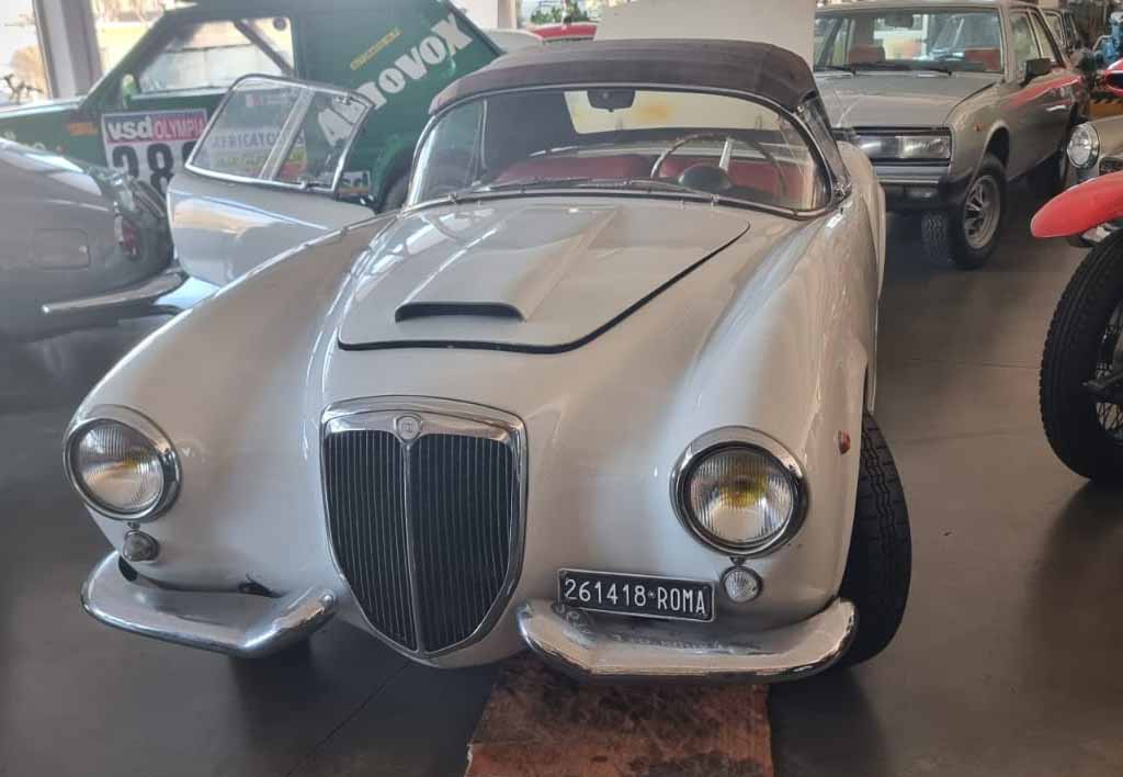 1955 年、ランチア アウレリア B24 S スパイダー - Ruote Leggendarie