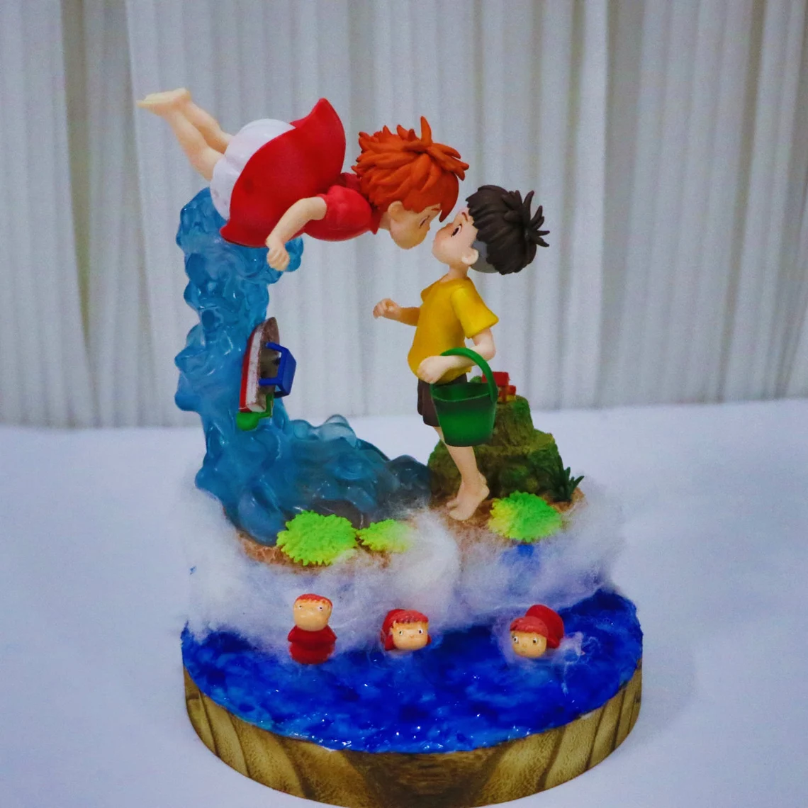 崖の上の金魚のLEDライトかわいいポニョナイトライトクリスマス