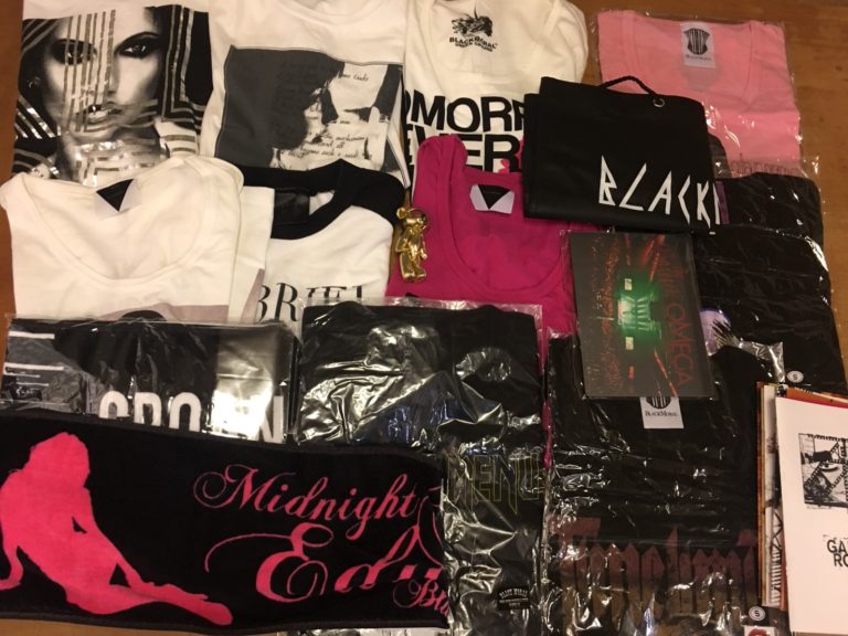 宅配買取】the GazettEのTシャツ他、グッズ大量入荷！！ - 良盤ディスク