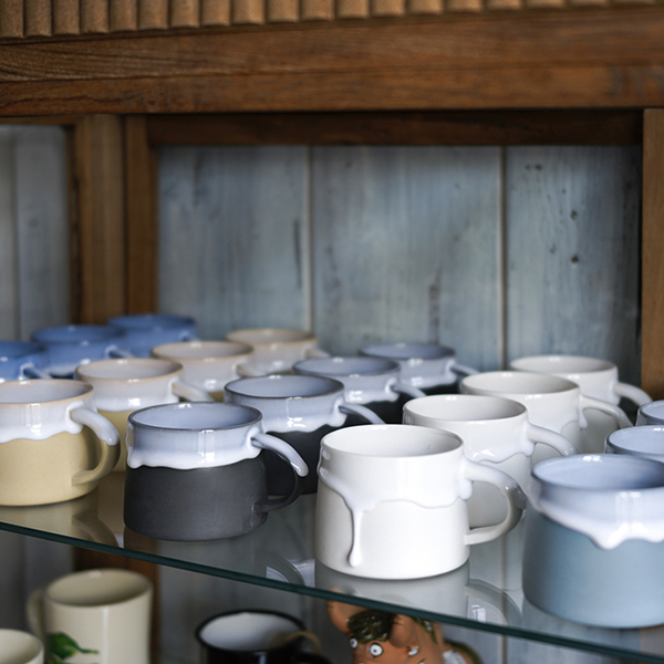 多治見の陶芸家「宮木英至」が手掛けるドリッピーマグ・花瓶・プレート