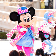 ディズニー】“パルパル衣装”のミッキー＆ミニー！春限定、パーク
