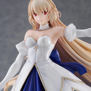 風にたなびく髪やドレスの美しさに息をのむ…！『月姫』より真祖の姫君