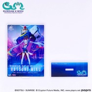 歌います！「ガンダム」45周年×「初音ミク」コラボグッズがプレバンに