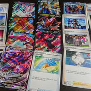 ポケカ』ヤバすぎる“SR10枚パック”を求めて、『VMAXクライマックス