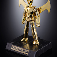 金色に輝くマジンガーZ…！「超合金」50周年記念商品が事前販売―特別