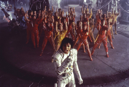 ディズニーランド、M.ジャクソンのキャプテンEOを常設化 | リセマム