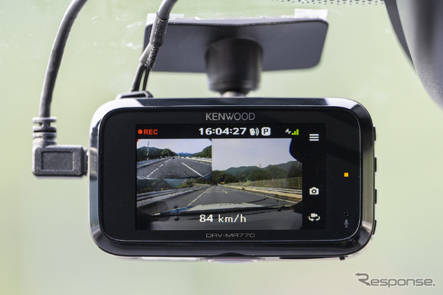 ドライブ中のアクシデントを高画質記録するケンウッドの最新ドライブ
