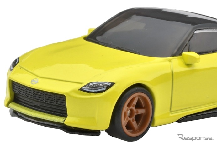 新旧「フェアレディZ」2台セットが熱い！ファン必見のナイトライダー