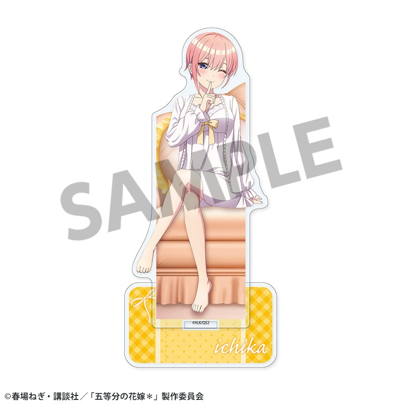 五等分の花嫁＊ 描き下ろしアクリルスタンド 中野一花 ナイトウェア