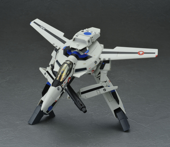 再販】やまと マクロス 1/60 完全変形 VF-1A マックス機｜ホビーの総合