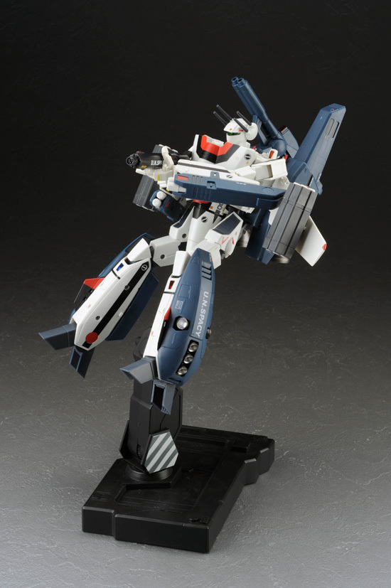 やまとマクロスシリーズ 1/60 完全変形 VF-1S 一条輝機withスーパー