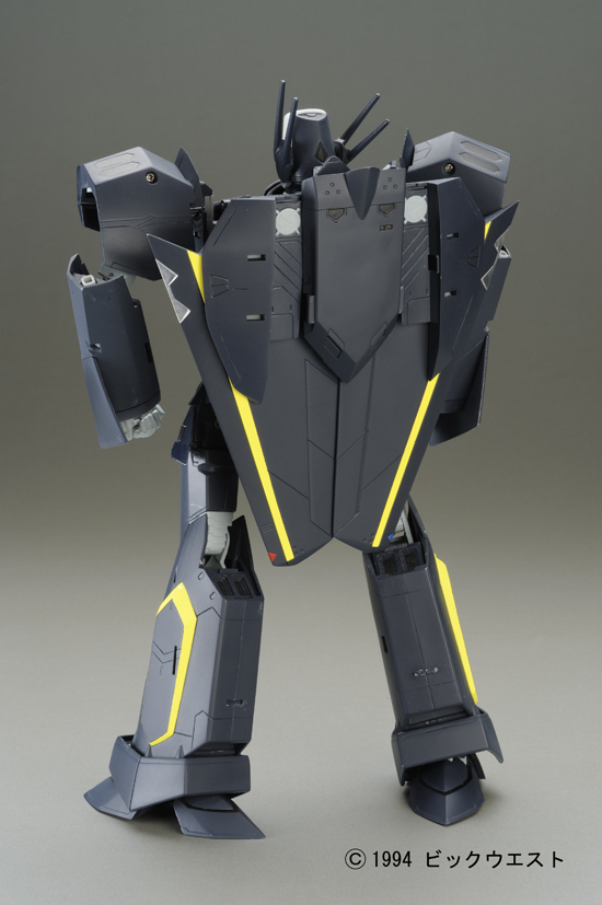 やまと マクロスシリーズ 1/60 完全変形VF-17S ダイヤモンドフォース