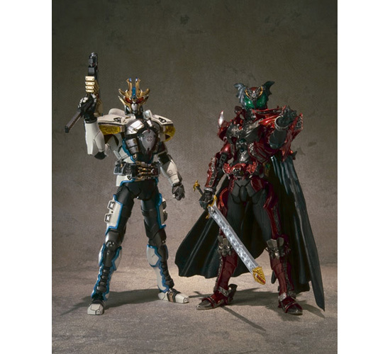 S.I.C 仮面ライダーイクサ＆ダークキバ｜ホビーの総合通販サイト