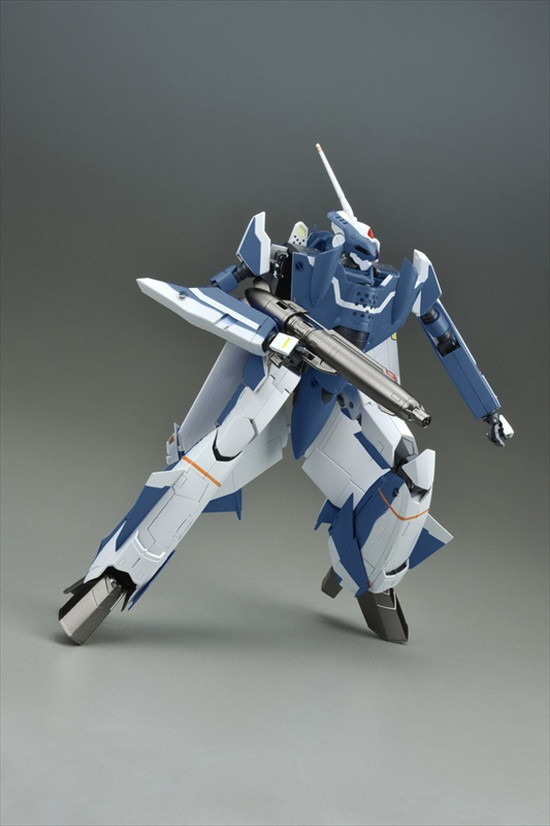 アルカディア マクロスゼロ 1/60 完全変形VF-0D フェニックス 工藤シン