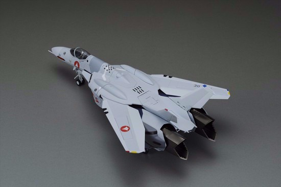 アルカディア マクロスゼロ 1/60 完全変形VF-0A フェニックス 工藤シン