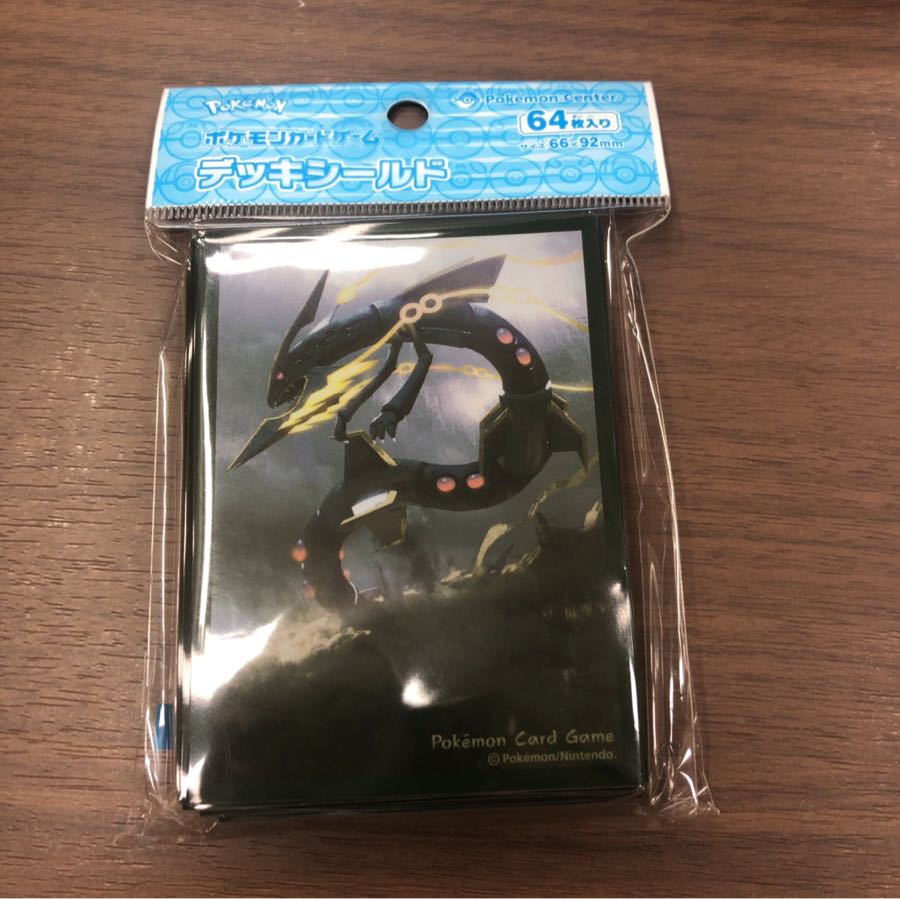 ポケモンカード デッキシールド メガレックウザ 降臨 1枚の通販 hiring