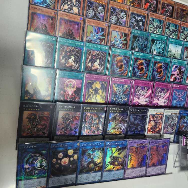 山屋 即日発送 真紅眼の黒竜デッキ レッドアイズ・ダークネスメタル