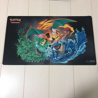 未使用品 海外版 公式 リザードン プレイマット フシギバナ カメックス