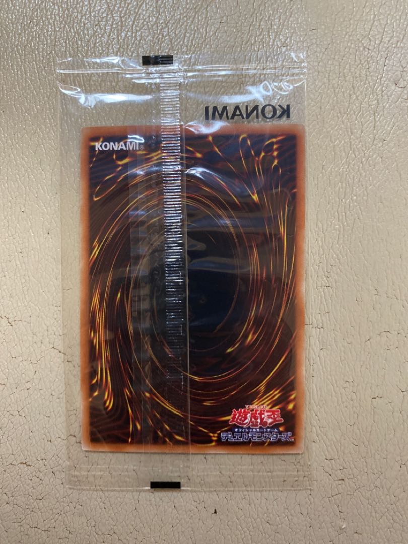 ブラック・マジシャン・ガール ホロ wcs 2017 1枚の通販 1450237977