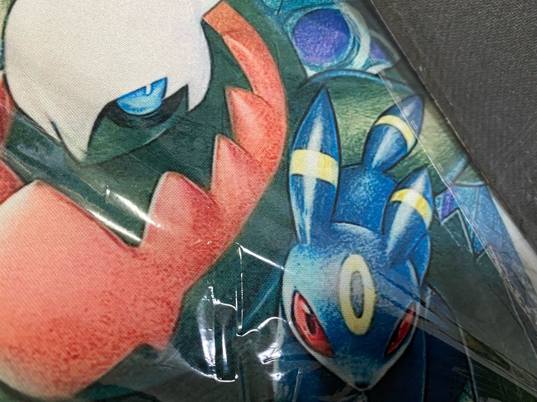 プレイマット ダークライ ブラッキー 海外限定モデル 新品未使用 1枚の