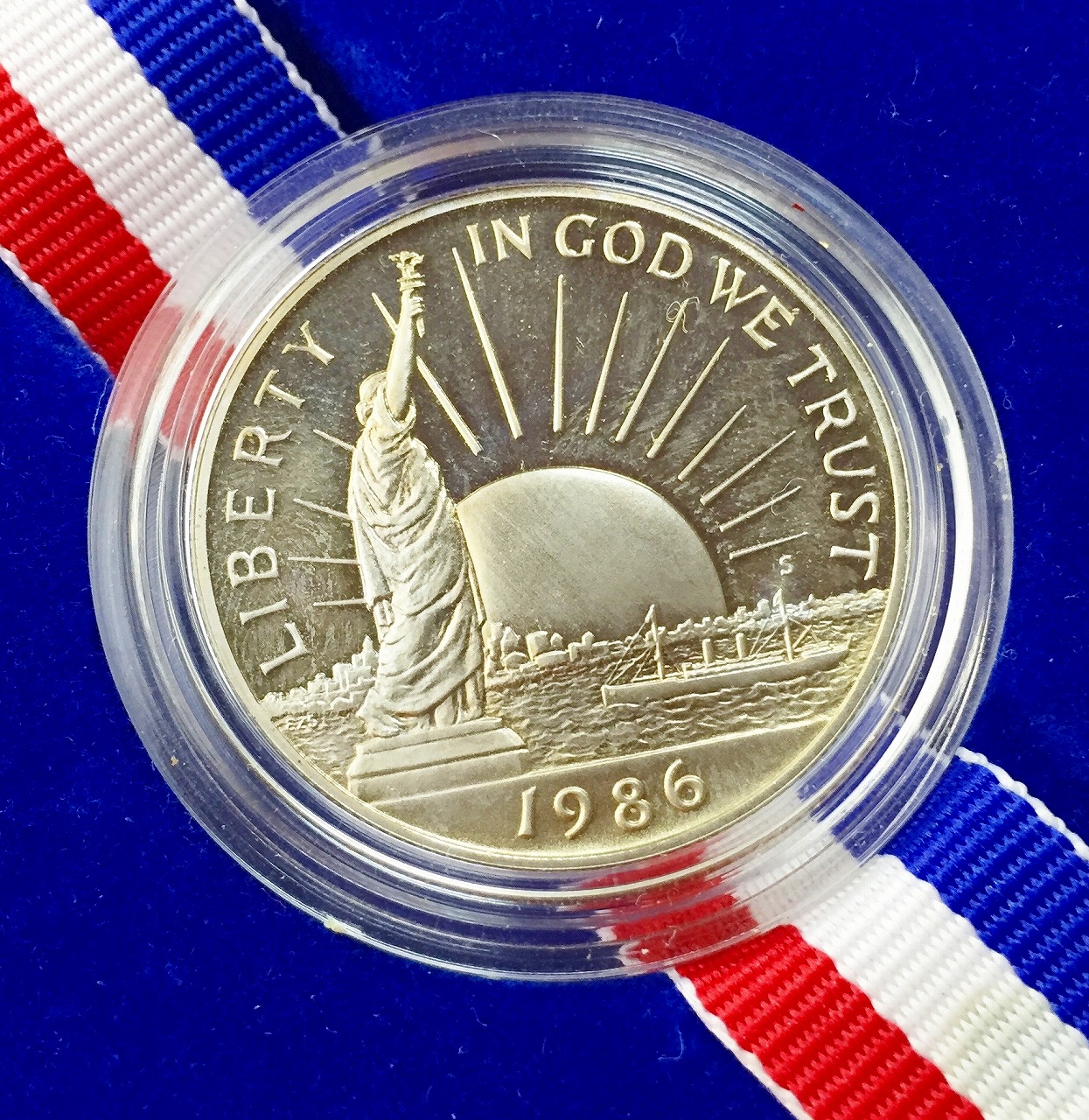 リバティコイン ハーフダラー 自由の女神 アメリカ 1986年 | 収集ワールド