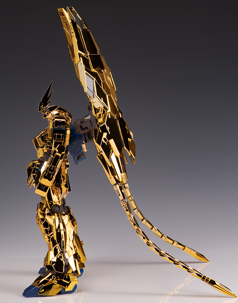 RG ユニコーンガンダム3号機 フェネクス（ナラティブVer.） レビュー