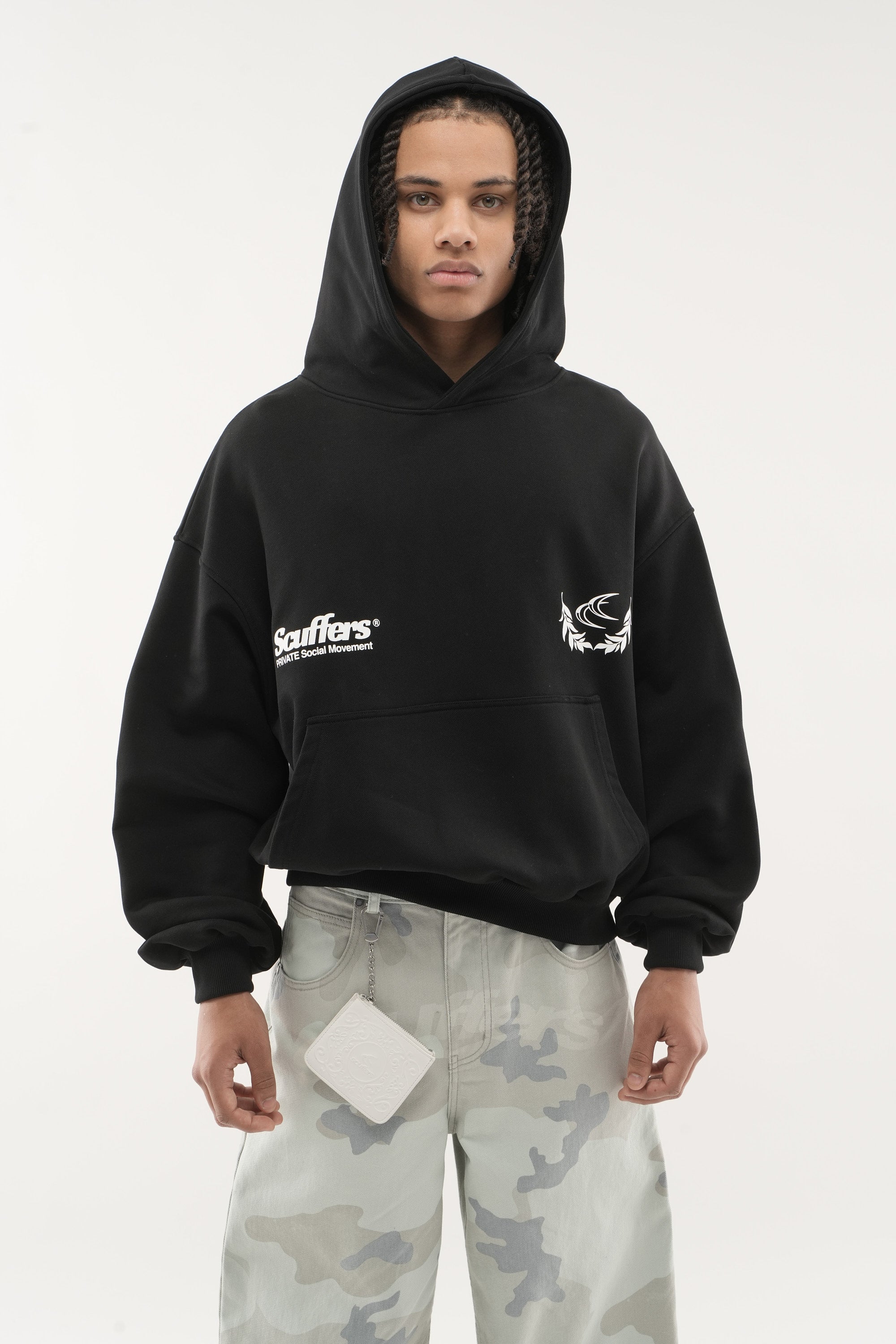 EA Black Hoodie – Scuffers