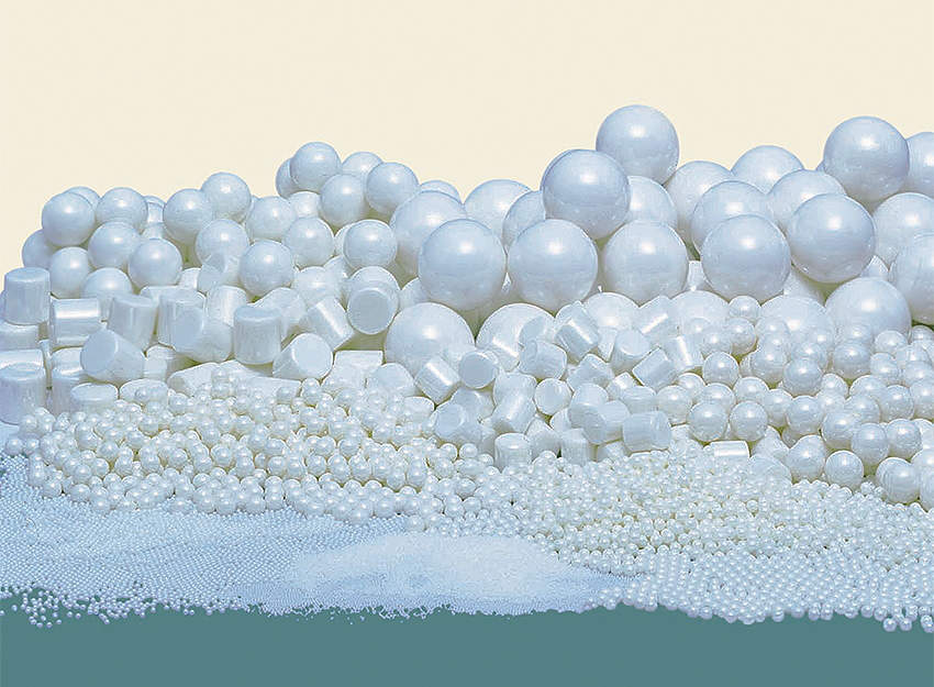 YTZボール φ5㎜ 1㎏入｜総合的理化学機器商社 株式会社三商のEC